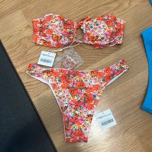 NWT floral Monday Swimwear bikini
